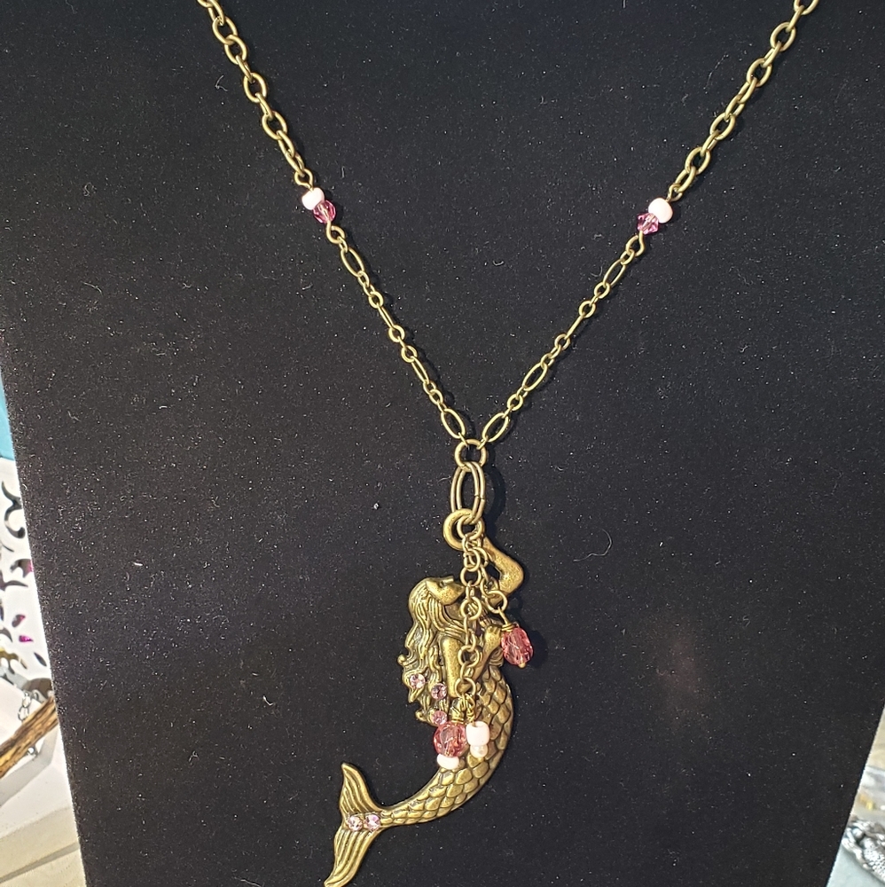 Beautiful Antique Gold Mermaid Necklace